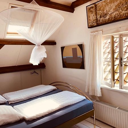 Vakantie Appartement Goedereede Let Op De Badkamer Moet Met Andere Gasten Gedeeld Worden 외부 사진